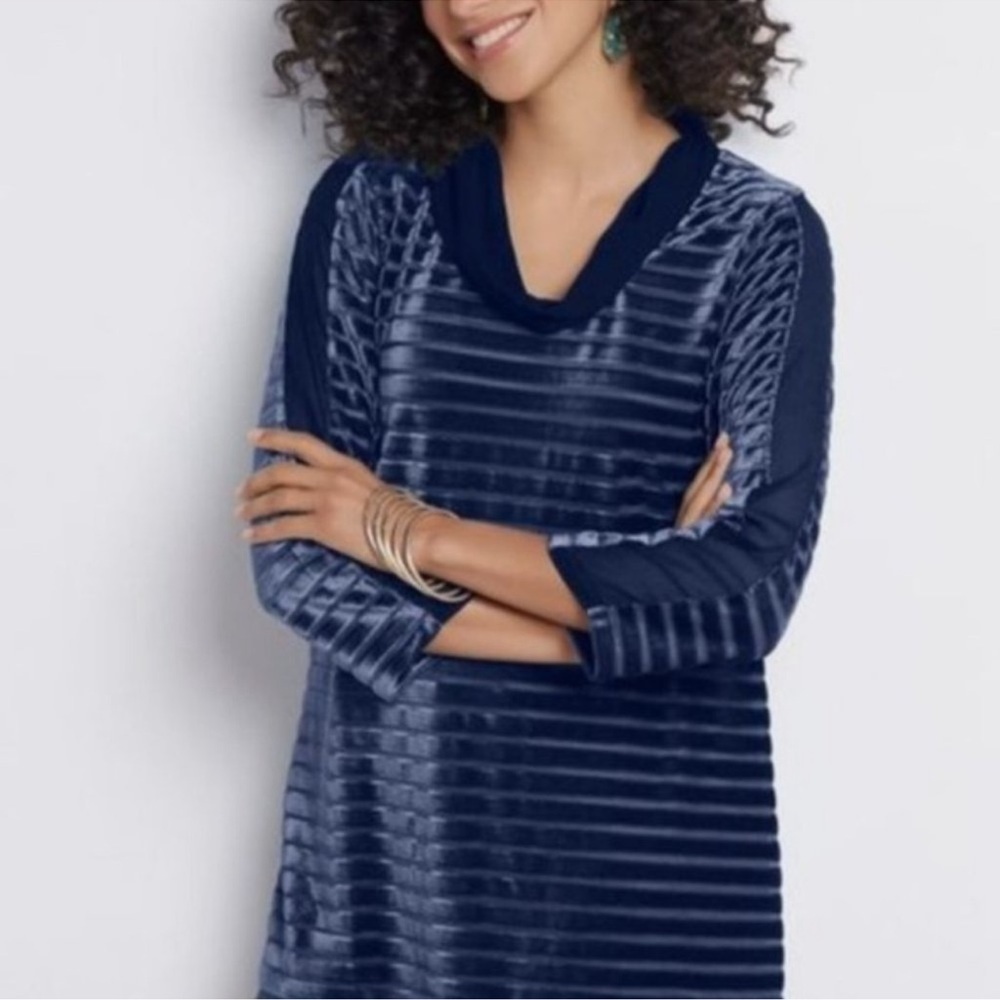 NWT Soft Surroundings Meri Velvet Top‎ in Black Size Medium